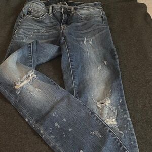 Judy Blue Classic distresses Indigo skinny Jeans